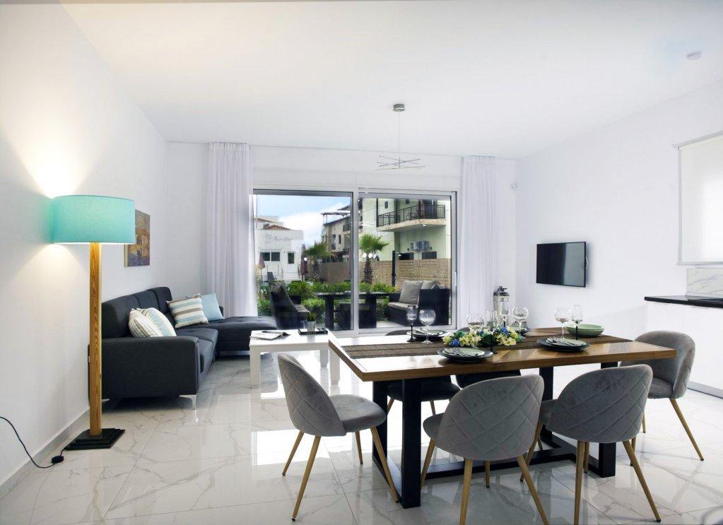 Acrotel Porto Brava Luxury Villas Ormos Panagias Exterior foto